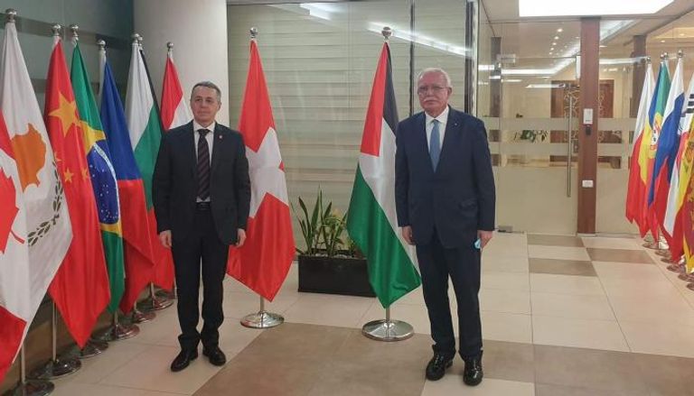 وزير الخارجية السويسري مع نظيره الفلسطيني 