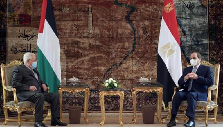 جانب من لقاء الرئيس المصري ونظيره الفلسطيني 