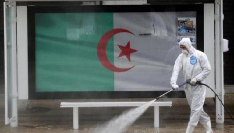 فيروس كورونا أصاب نحو 82200 شخص في الجزائر