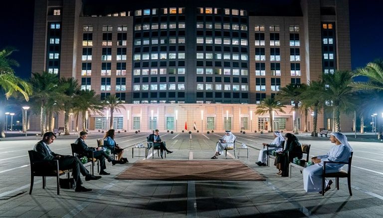 الشيخ عبدالله بن زايد آل نهيان ووزير خارجية أفغانستان