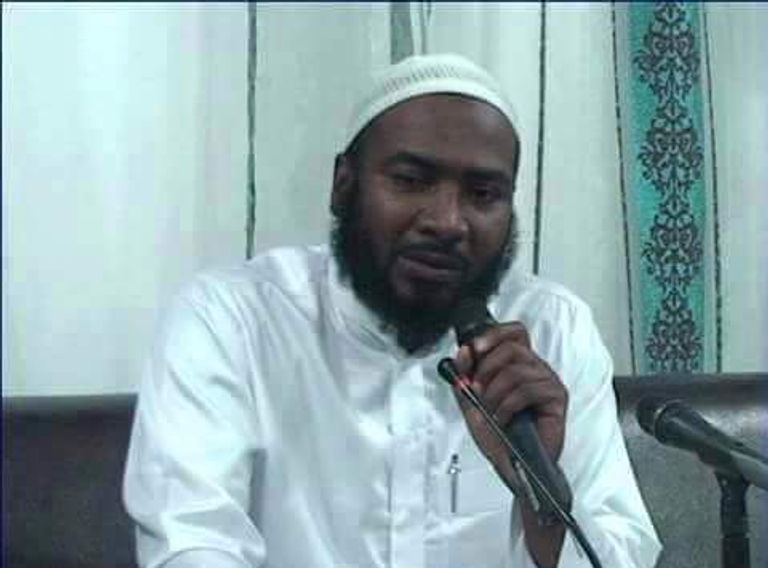 شعبان هدية الاشتباكات دمرت مطار طرابلس في 2014- أرشيفية