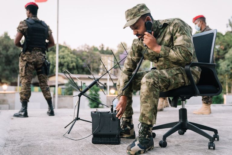 آبي أحمد يتابع سير العملية العسكرية في إقليم تجراي