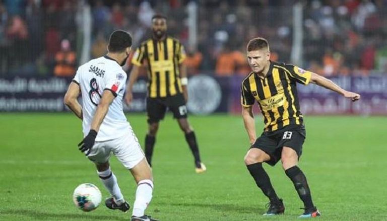 الشباب ضد الاتحاد