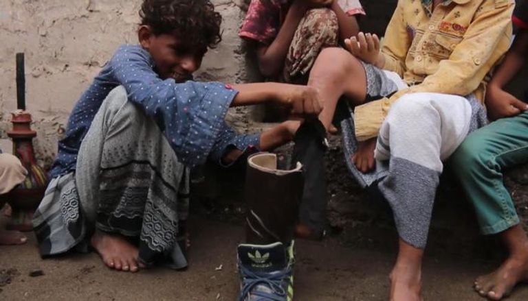 أطفال اليمن عرضة للموت نتيجة مخلفات الإرهاب الحوثي
