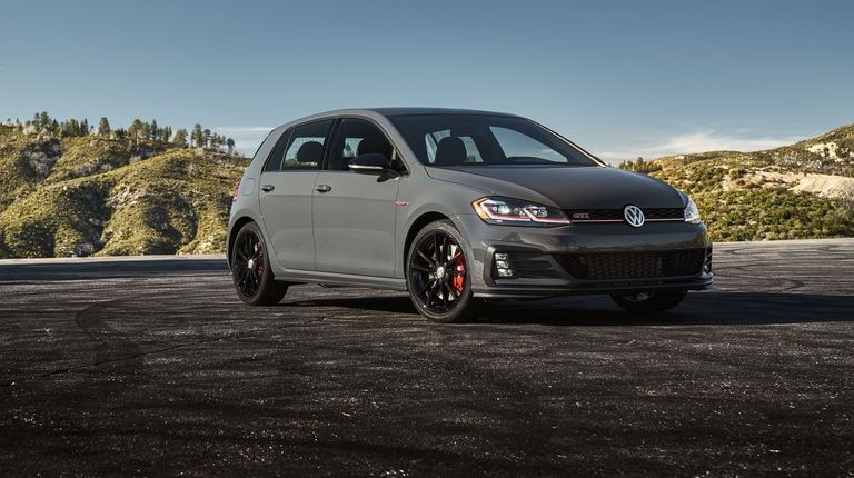 فولكسفاجن 2020 Golf GTI فولكسفاجن 2020 Tiguan