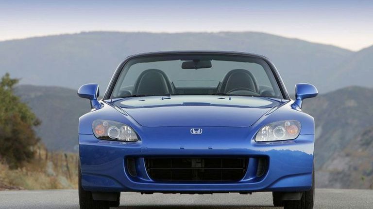 طراز S2000 