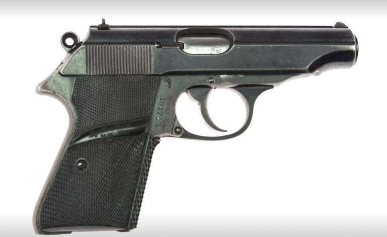 النجم الراحل شون كونري