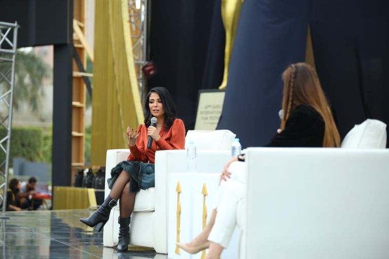 منى زكي في ندوة مهرجان القاهرة السينمائي