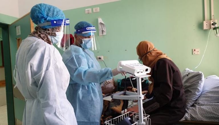 تجهيز قسم جديد لمصابي كورونا بمشفى وسط غزة