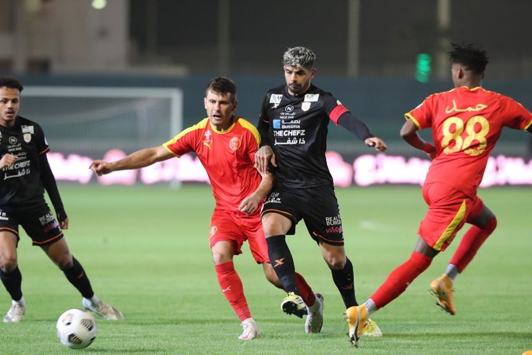 القادسية ضد الشباب