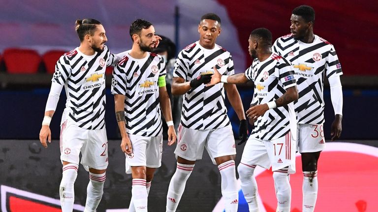 فريق مانشستر يونايتد الإنجليزي ريال مدريد الإسباني