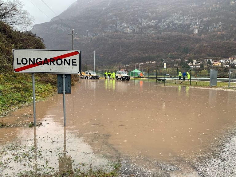 فيضانات تغرق شمال إيطاليا