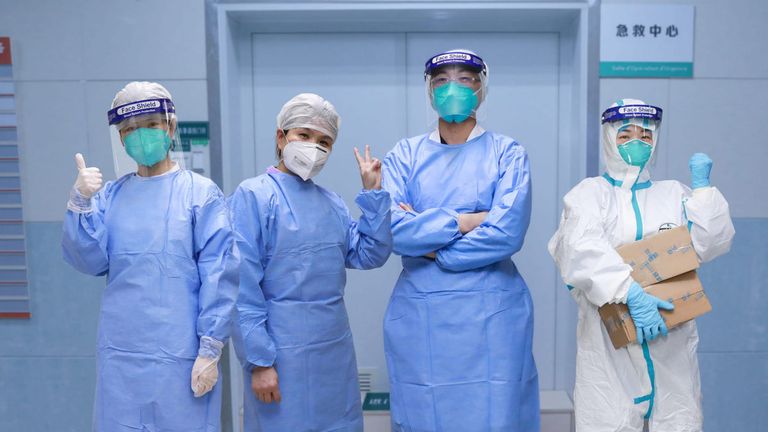 ارتفاع إصابات كورونا حول العالم إلى 67 مليونا و392 ألفا و712 إصابة