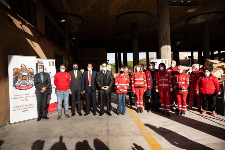 جانب من المساعدات الإماراتية