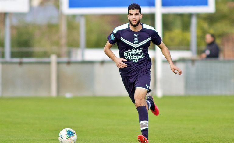 جمال بلعمري لاعب ليون الفرنسي