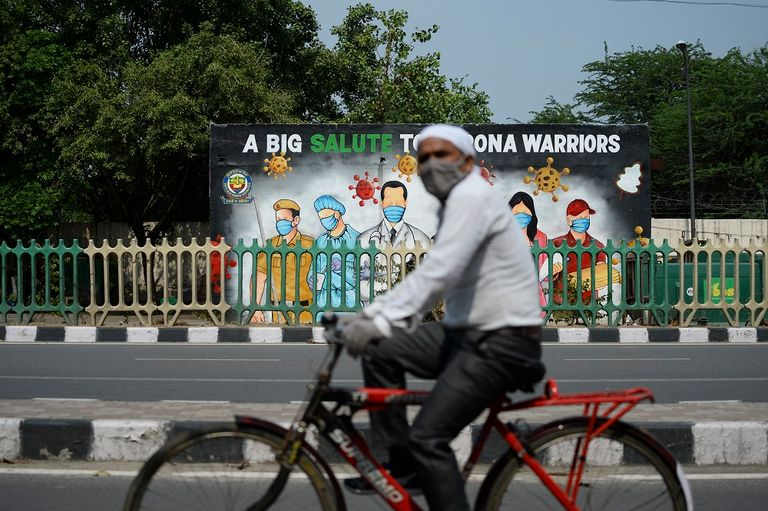 كورونا يصيب 70 مليونا و720 ألفا و814 شخصا حول العالم