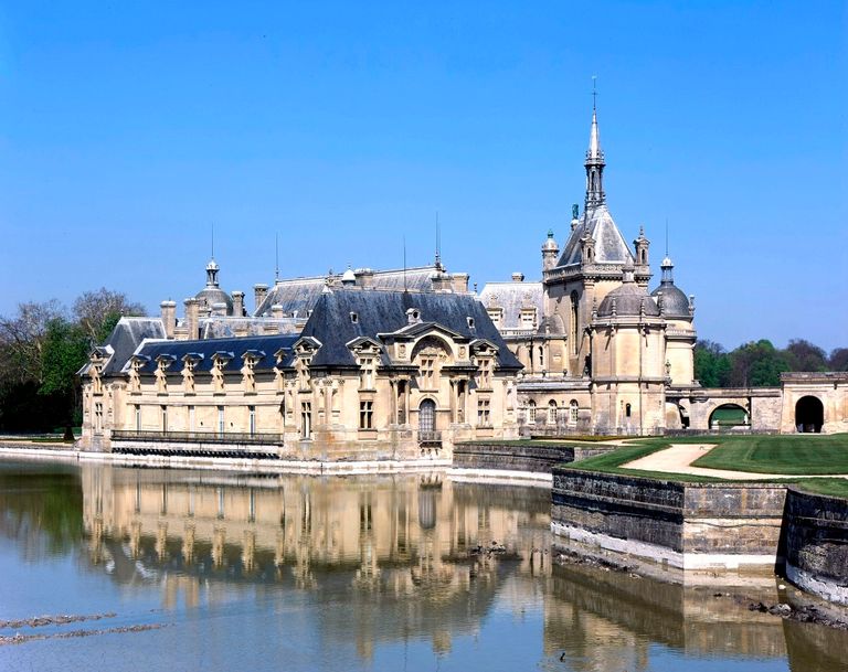 قصر شانتيي Chateau de Chantilly