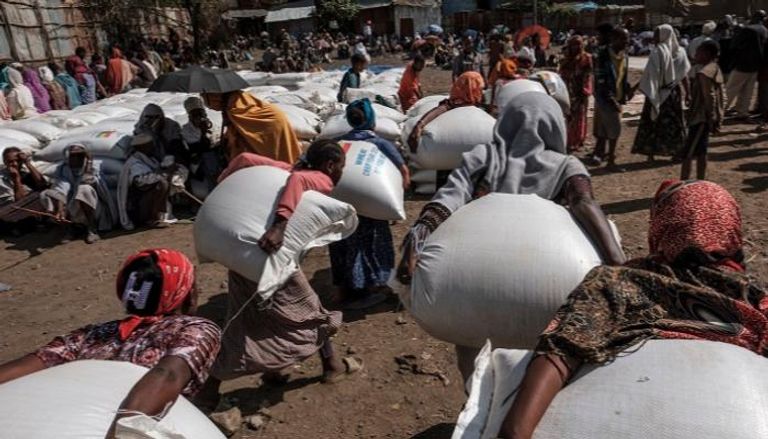 قافلة المساعدات تم إعدادها بالتنسيق مع السلطات الإثيوبية - أ.ف.ب