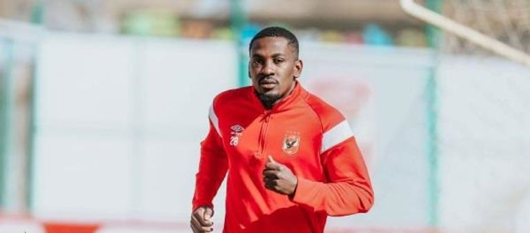 جونيور أجايي لاعب الأهلي المصري فريق الأهلي المصري