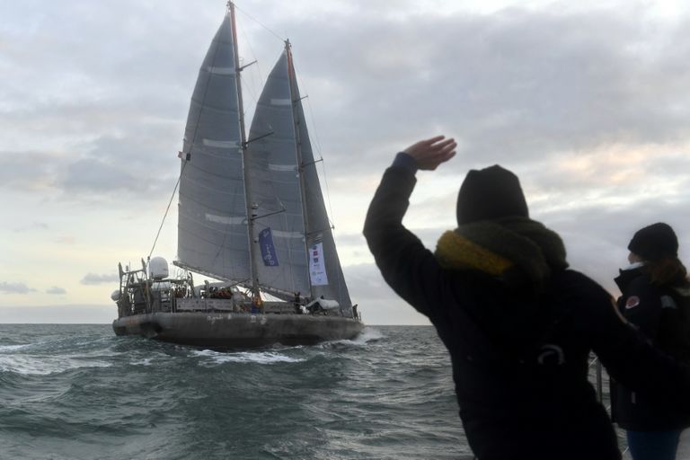 سفينة "تارا" الشراعية المتخصصة في استكشاف المحيطات