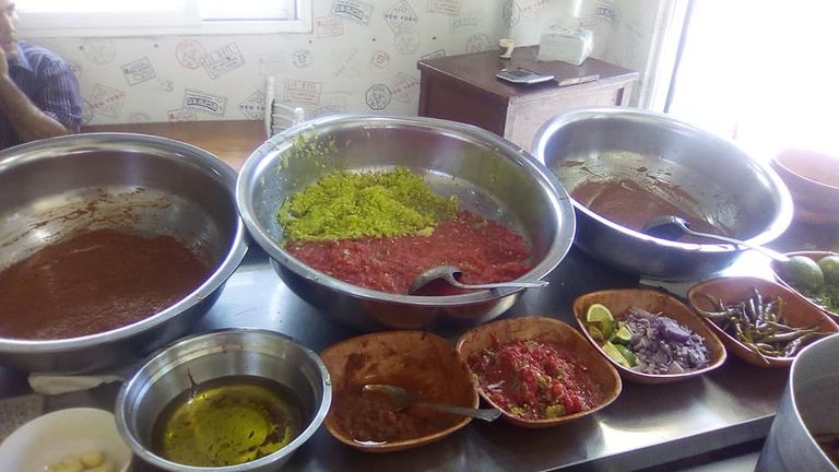 مكونات تحضير طبق "الدوبارة" الأكلة الجزائرية التقليدية الشعبية