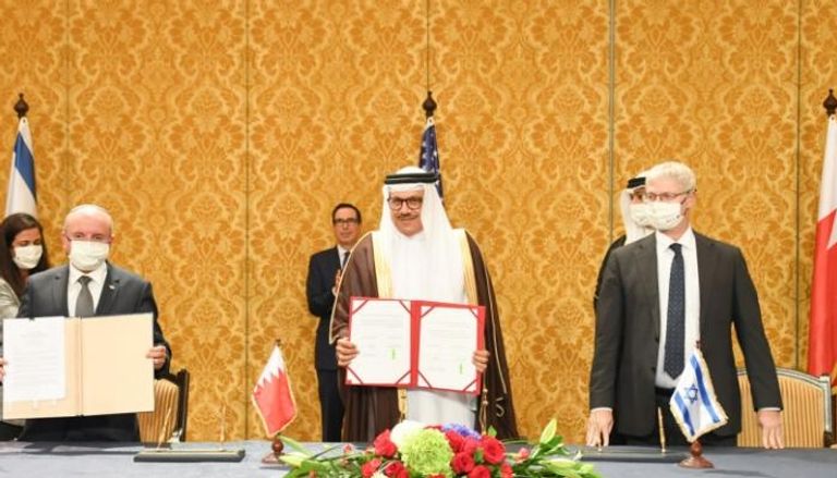 توقيع بيان تاريخي بإقامة علاقات دبلوماسية بين البحرين وإسرائيل