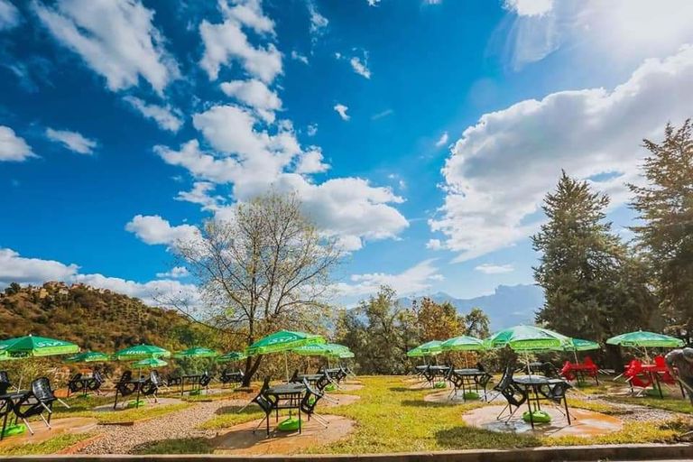 قرية بني يني الجزائرية الواقعة بمنطقة القبائل قرية بني يني الجزائرية الواقعة بمنطقة القبائل