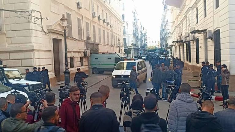 محكمة سيدي أمحمد التي شهدت محاكمات أبرز رموز نظام بوتفليقة بالجزائر العاصمة مقر المحكمة العليا بالجزائر - أرشيفية