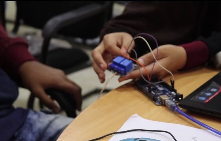 ريم حميد، رئيسة قسم الذكاء الاصطناعي بوزارة التربية والتعليم اليمنية