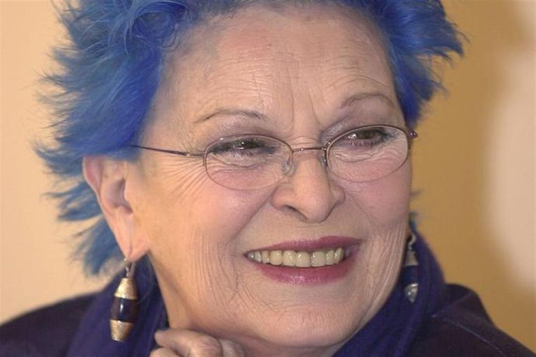 الفنانة وملكة جمال إيطاليا، الراحلة، لوسيا بوسي