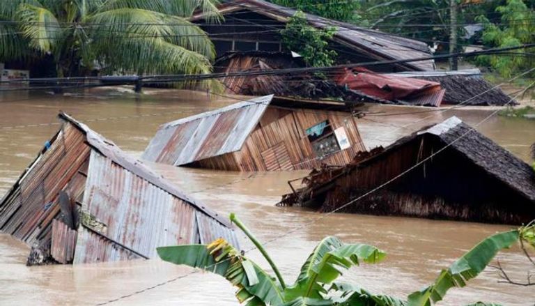 عاصفة شديدة تضرب الفلبين