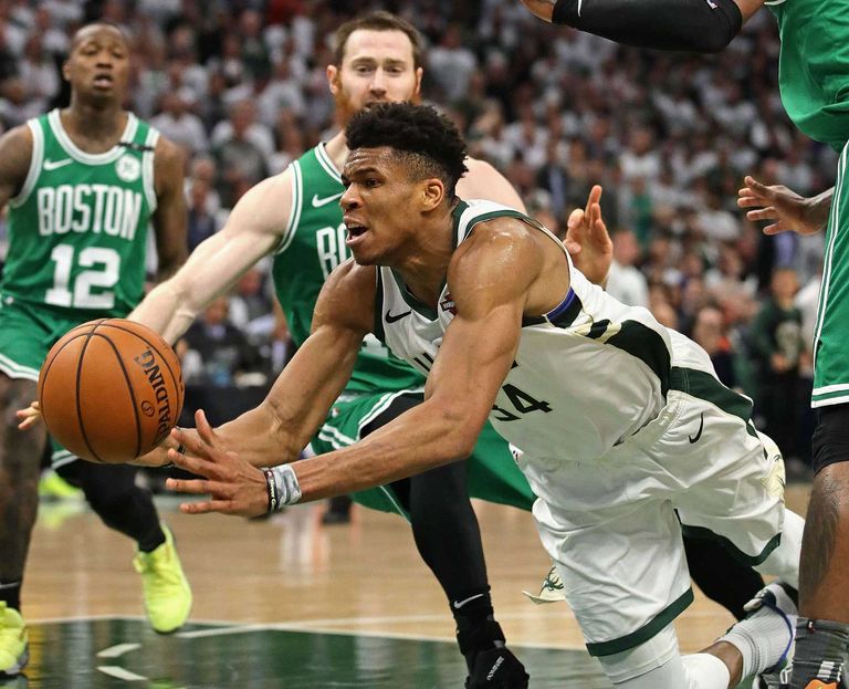 يانيس أنتيتوكومبو