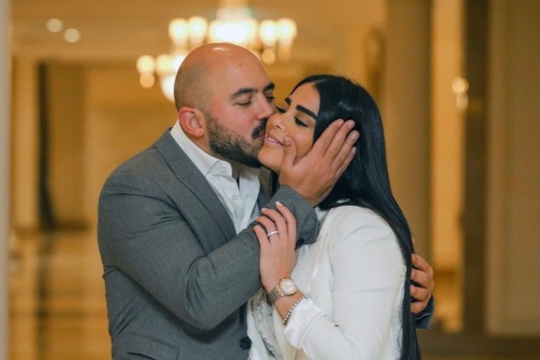 درة مع زوجها المهندس هاني سعد