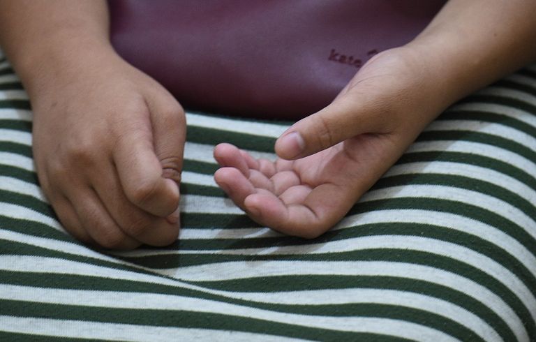  فلبينيات يتحدثن عن حملهن في سن الـ12