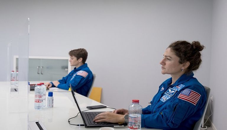 برنامج الإمارات لرواد الفضاء