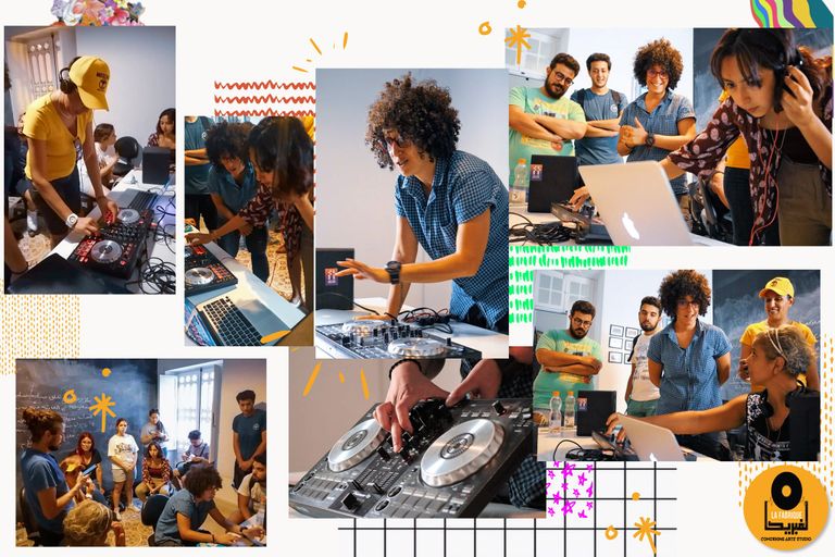 تونسيات خلال التدريب على تشغيل الـ"دي جي"