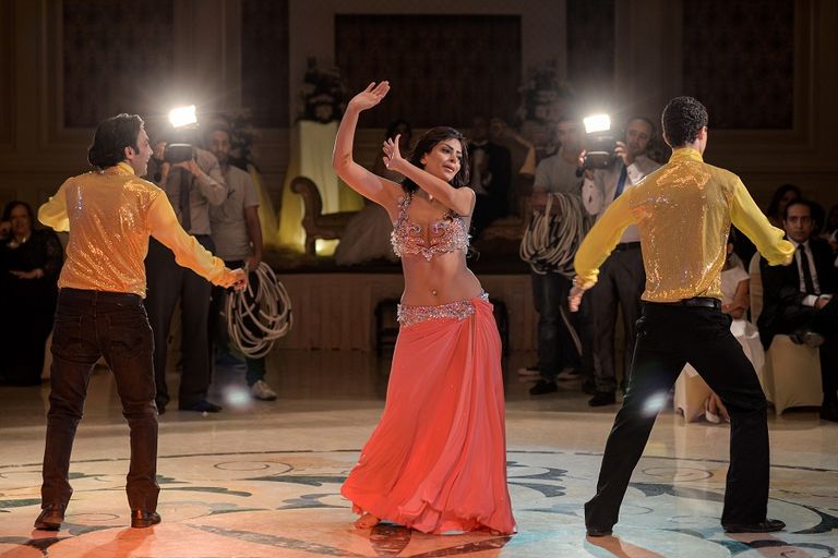 الأجنبيات يتربعن على عرش الرقص الشرقي في مصر