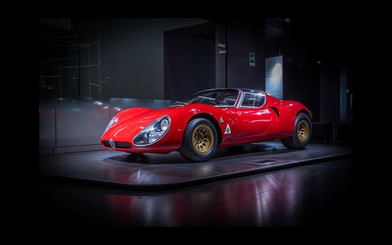 طراز 33 Stradale تويوتا BXD20 Mega Cruiser