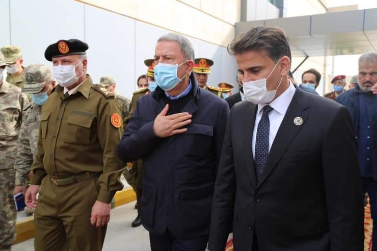 وزير الدفاع التركي في طرابلس