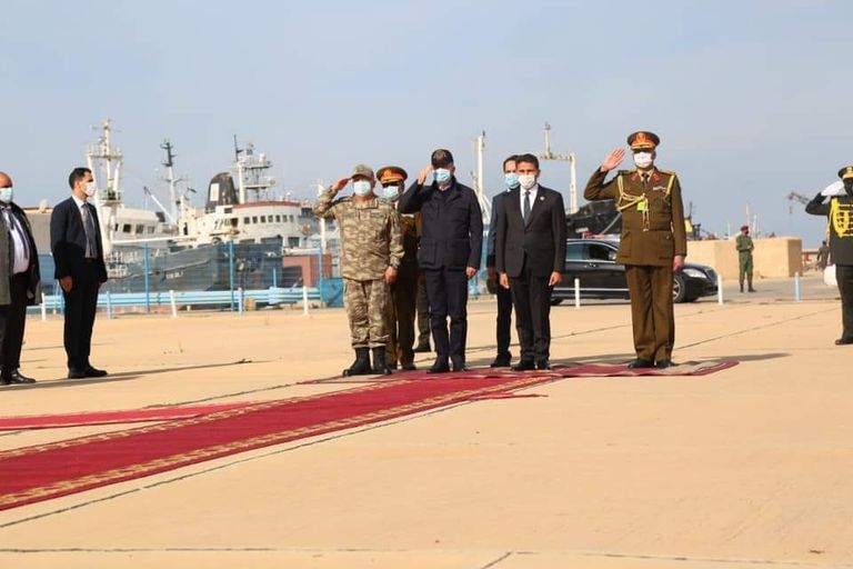 وزير الدفاع التركي في طرابلس