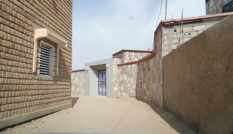 أحد الأبنية الحجرية في موريتانيا