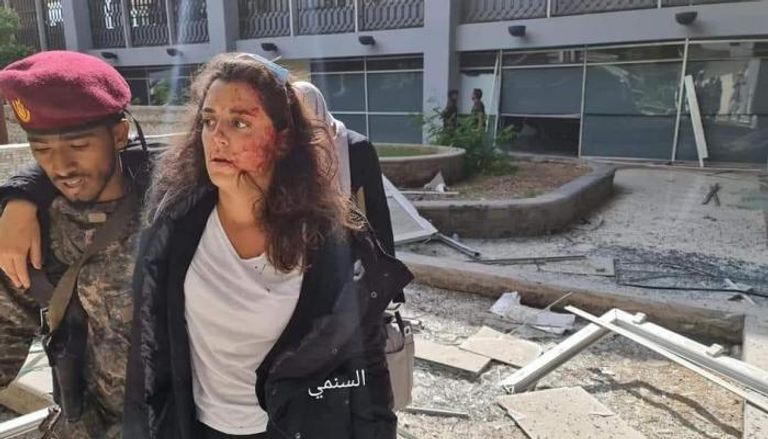 اللبنانية يارا خواجة مصابة في انفجار عدن