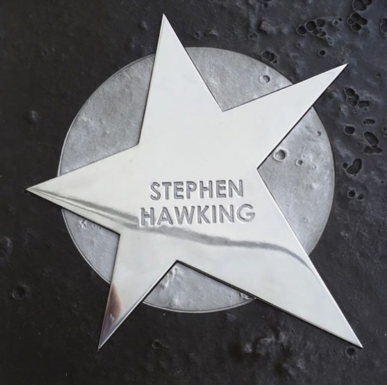 ممشى لتكريم مشاهير العلم