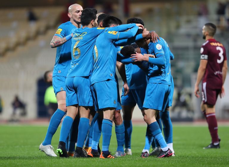 الباطن ضد الاتحاد