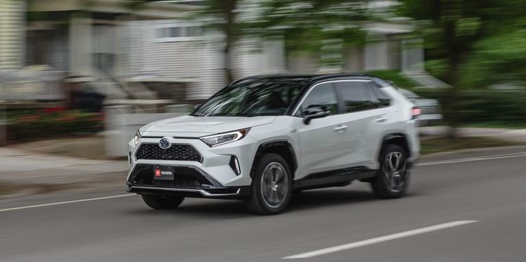 تويوتا RAV4 وفولكسفاجن 