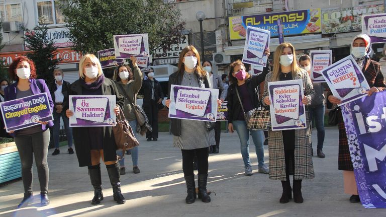 صورة من إحدى الوقفاتِ الاحتجاجية