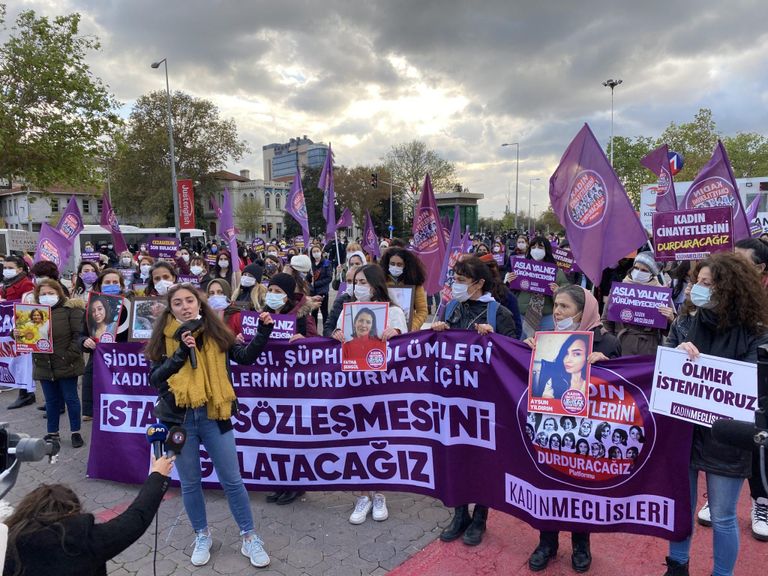 صورة من إحدى الوقفاتِ الاحتجاجية