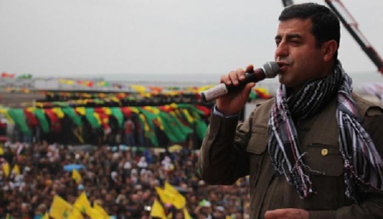 القيادي الكردي المعارض صلاح الدين دميرتاش