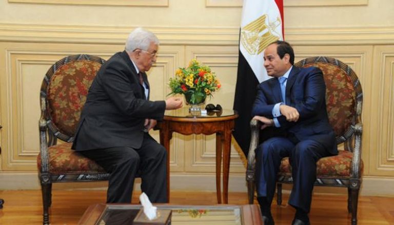 الرئيس السيسي خلال لقاء سابق مع الرئيس عباس