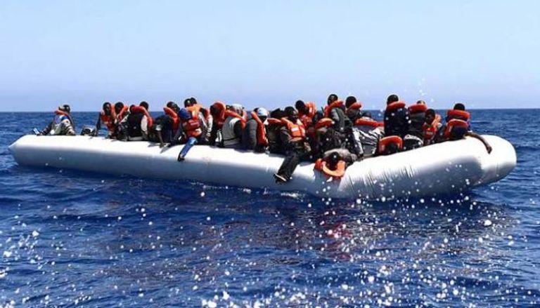 مهاجرون غير شرعيين قبالة السواحل الليبية- أرشيفية